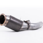 Milltek Large Bore Downpipe und Hi-Flow Sports Cat SSXBM977 BMW 4 Series